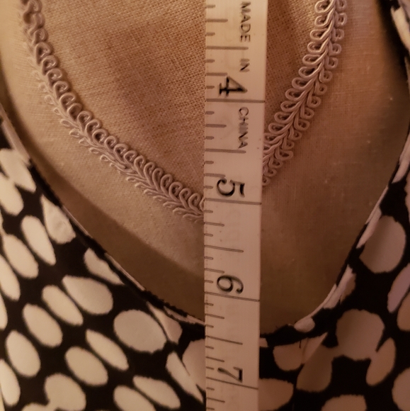 Banana Republic Polka Dot Blouse - Picture 8 of 8